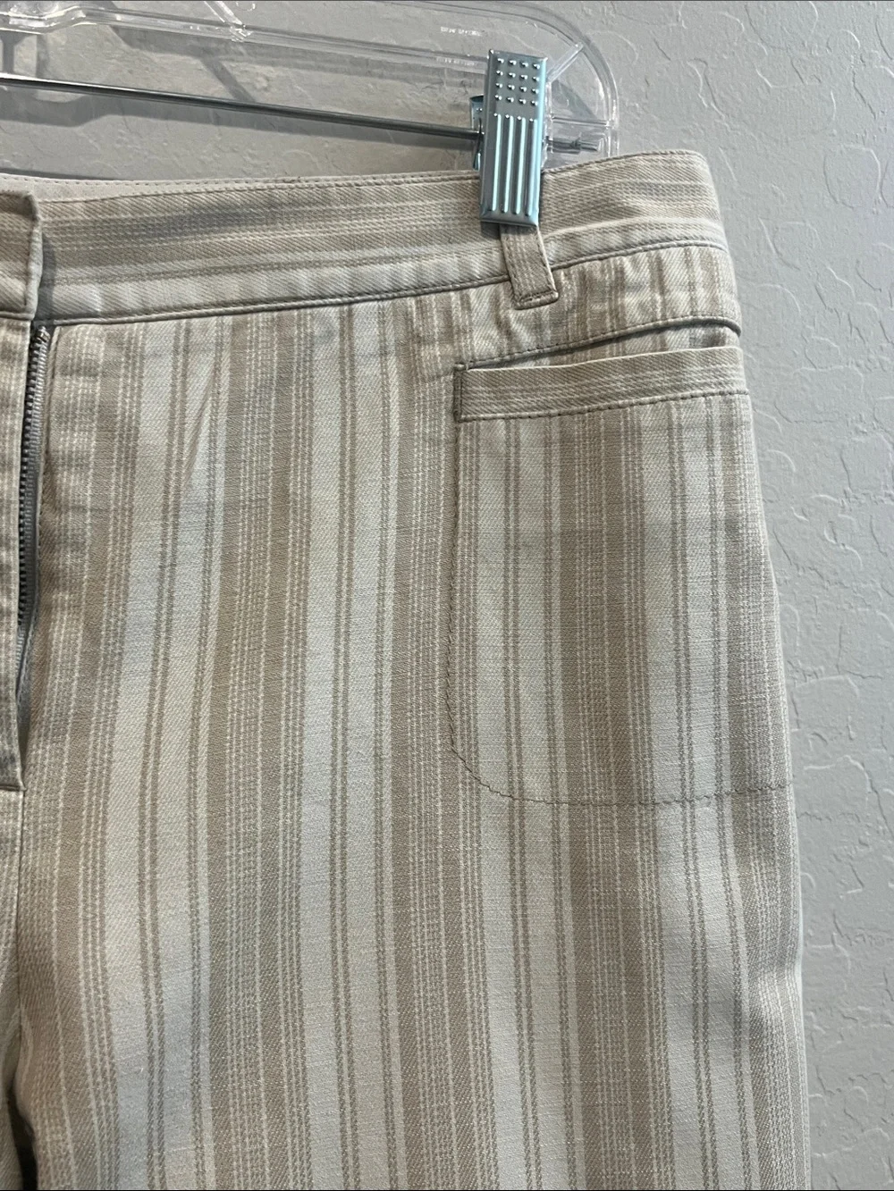 Tory Burch Striped Beige & Cream Crop Pants - Picture 4 of 13